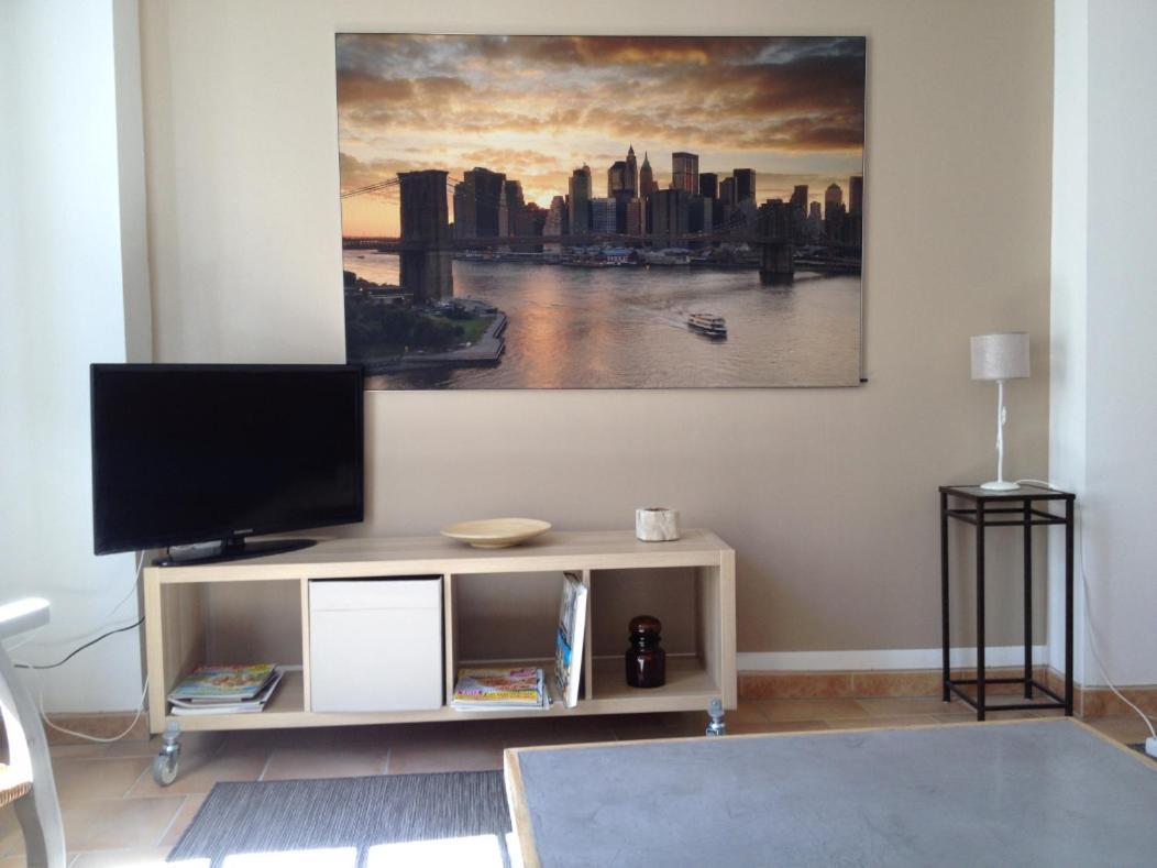 أفينيون Centre Ville, Confortable Appartement 60M2 المظهر الخارجي الصورة
